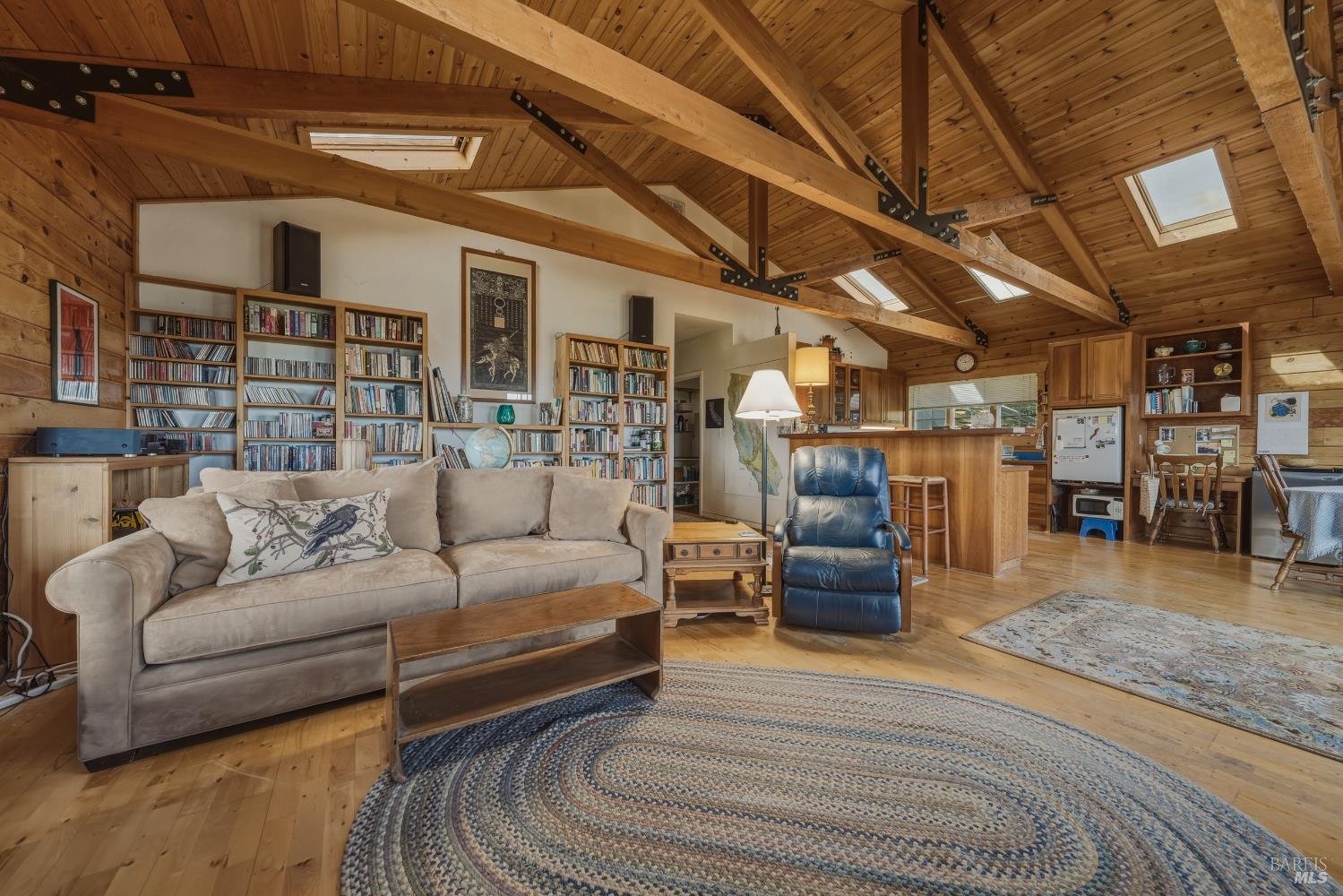 Property photo 32