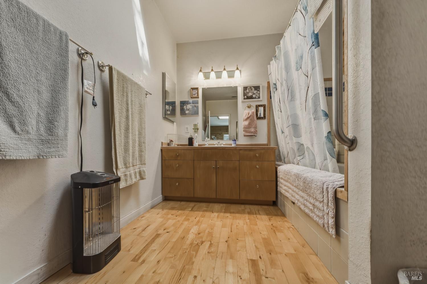 Property photo 40