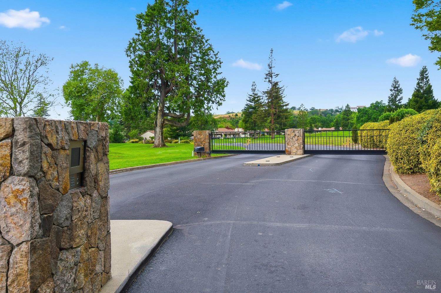 Property photo 42