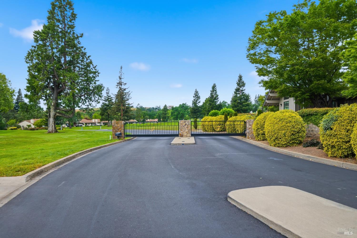 Property photo 43