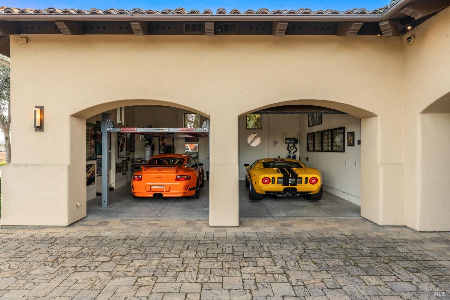 Property photo 35