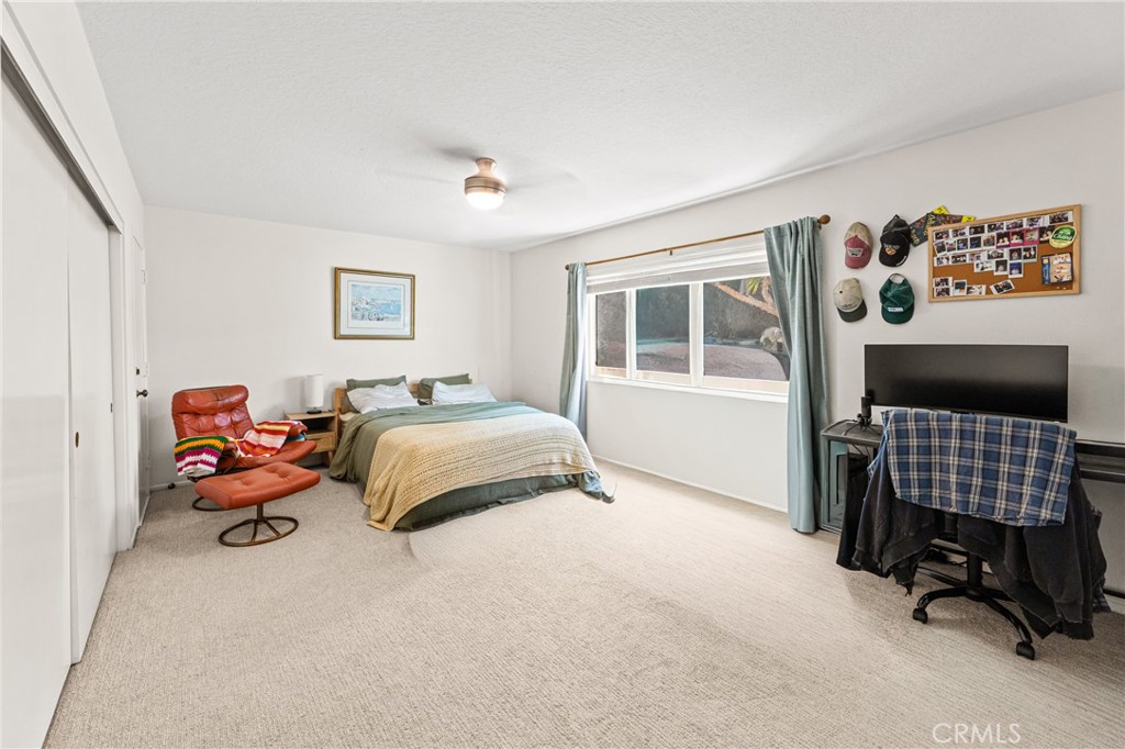 Property photo 44
