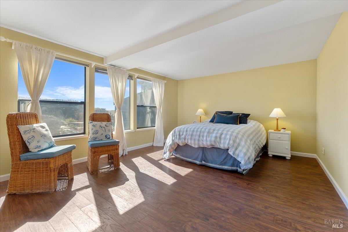 Property photo 44