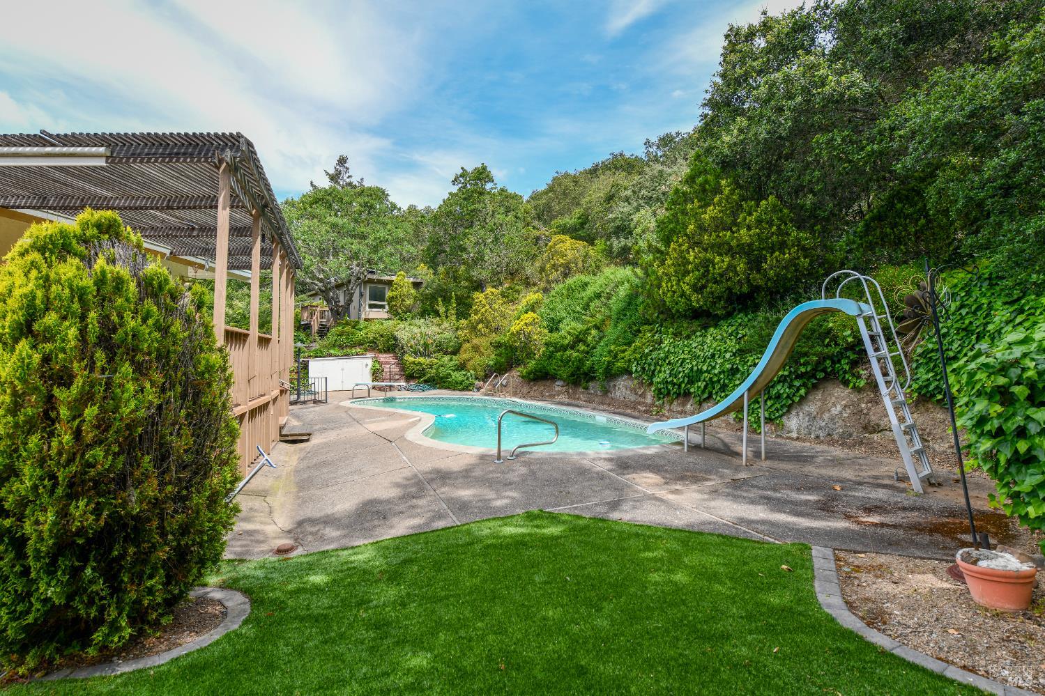 Property photo 28