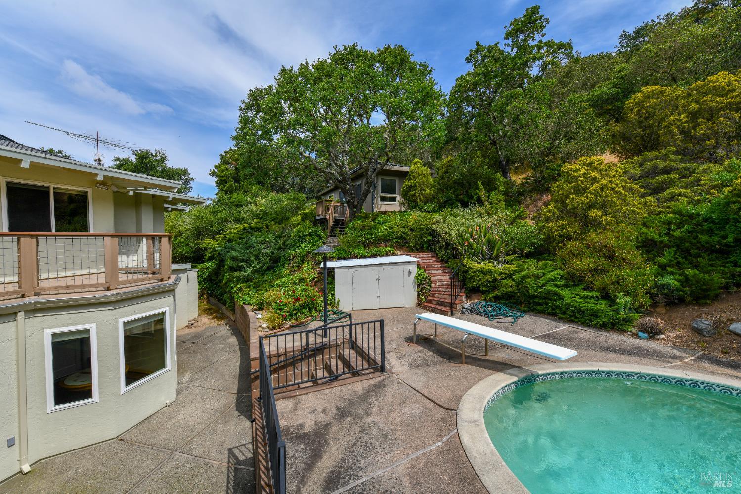 Property photo 32