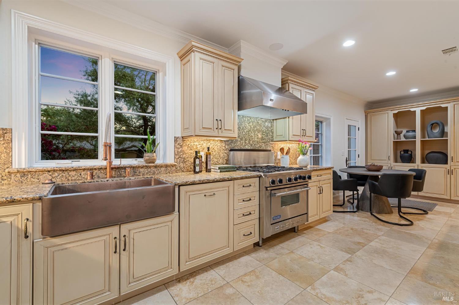 Property photo 25