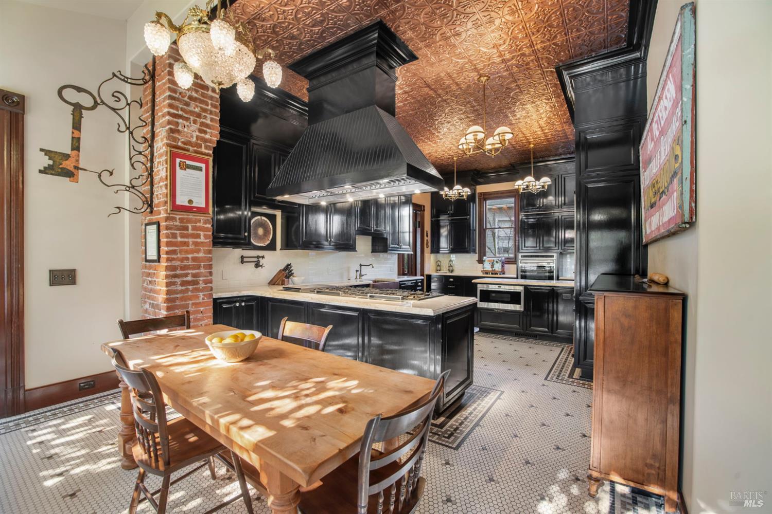 Property photo 37
