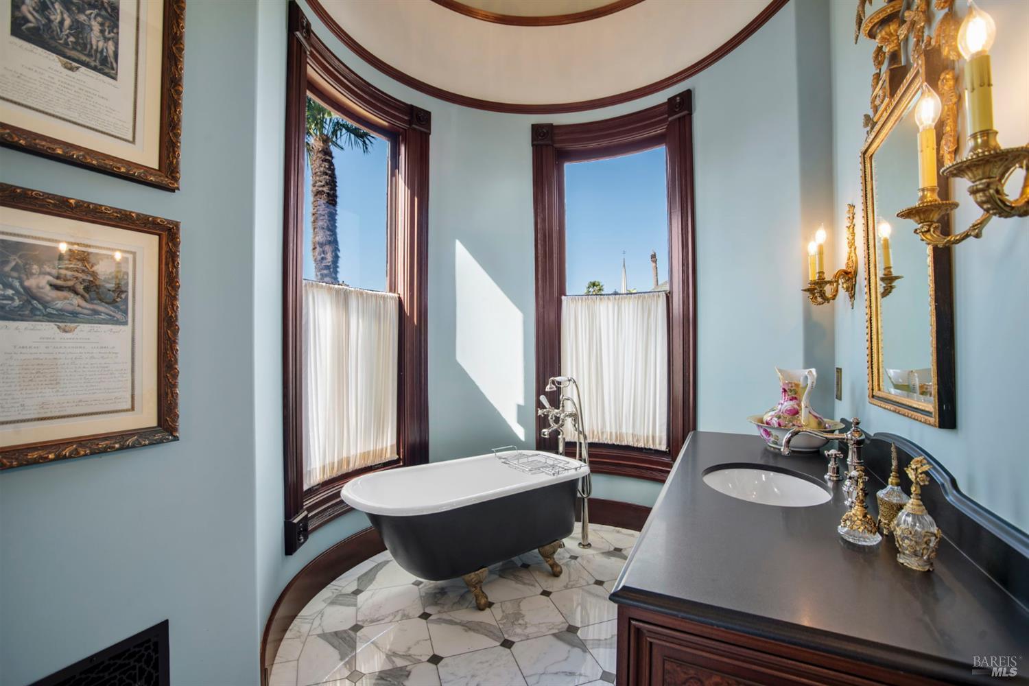 Property photo 43