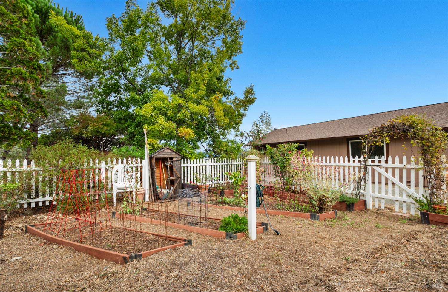 Property photo 31