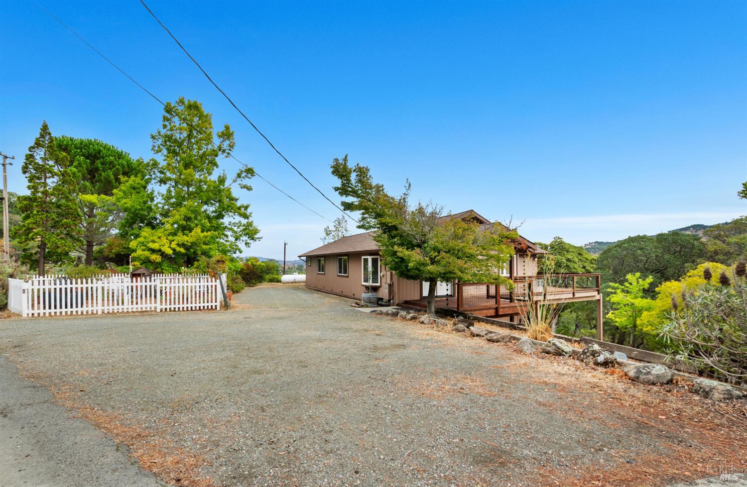 Property photo 44