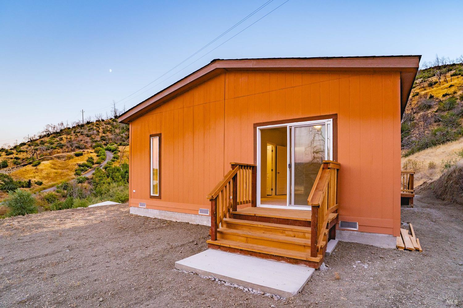 Property photo 32