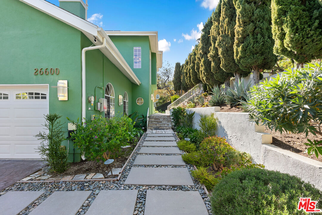 Property photo 24