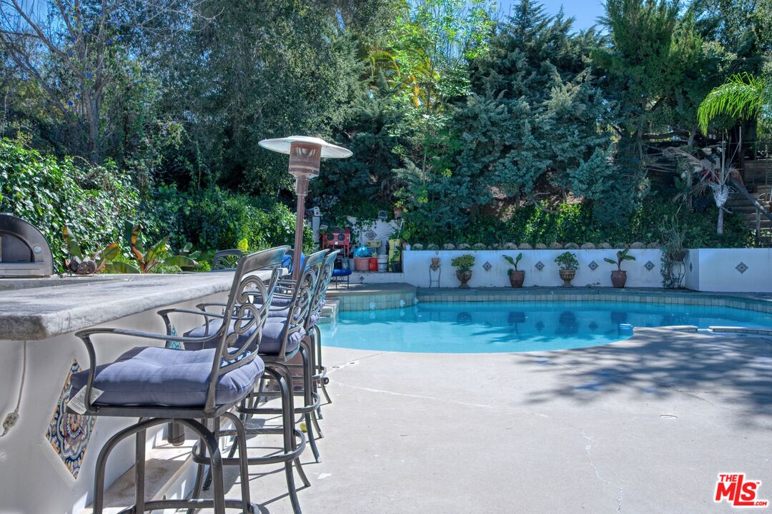 Property photo 37