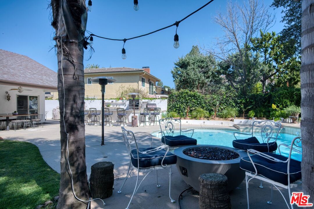 Property photo 44