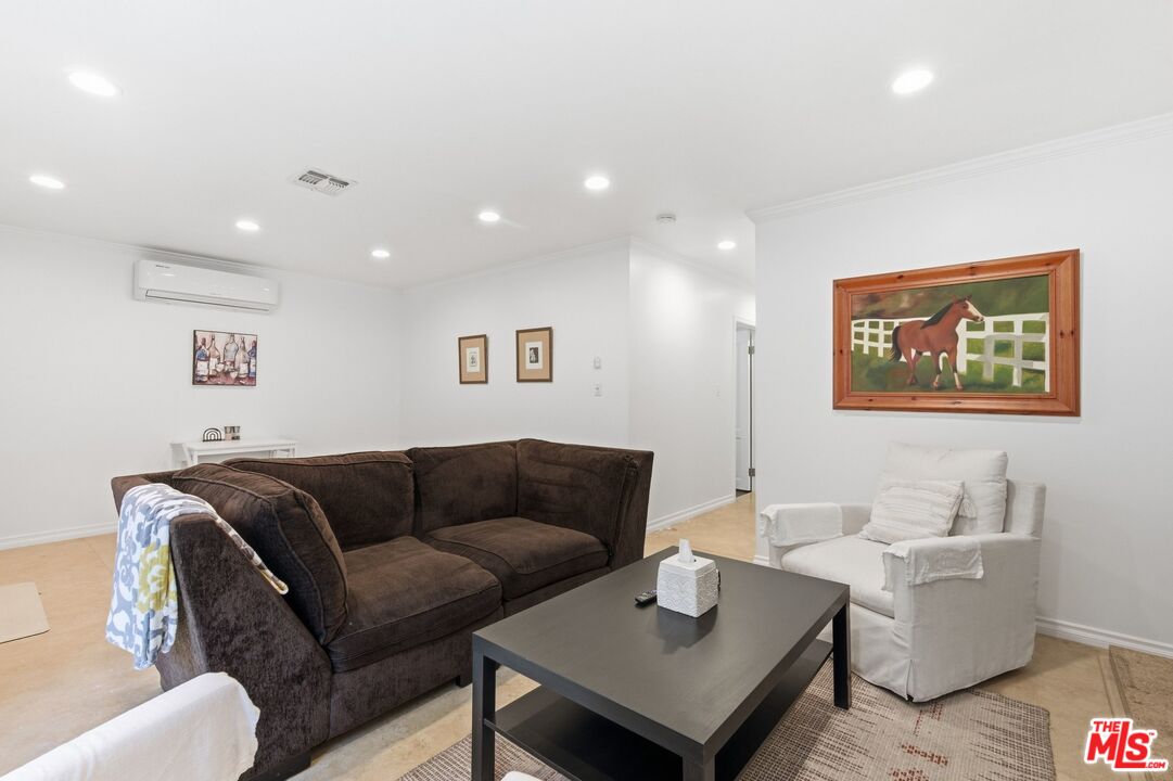Property photo 50