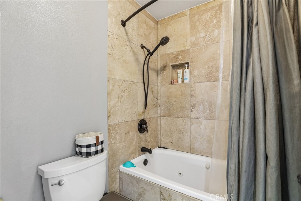 Property photo 23