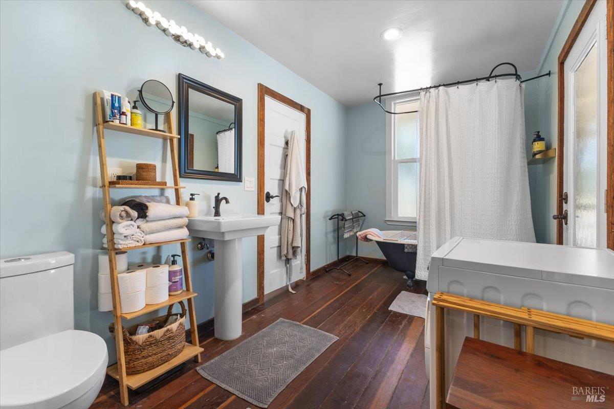 Property photo 33