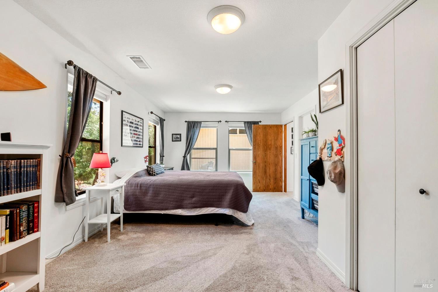 Property photo 32