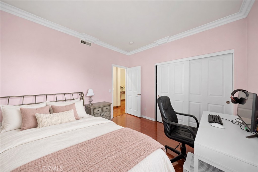 Property photo 43