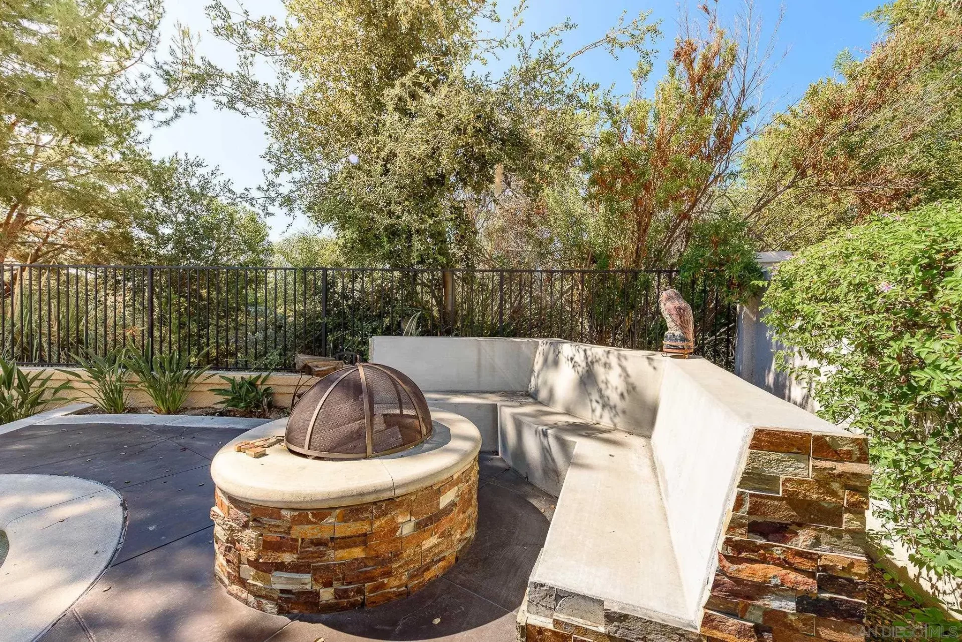 Property photo 28