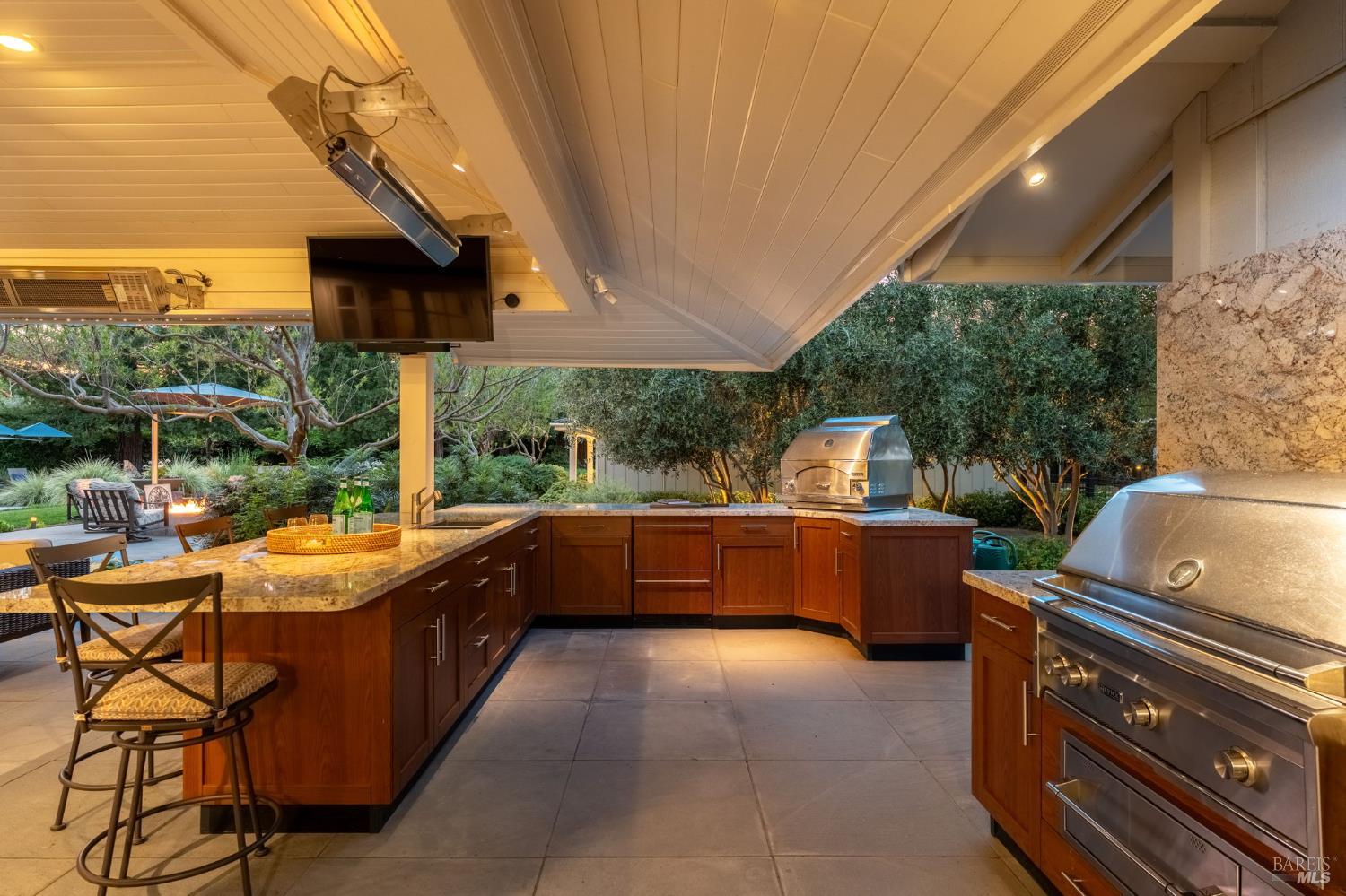 Property photo 44