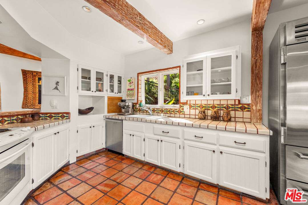Property photo 23