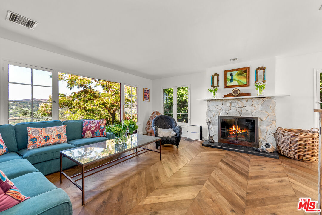 Property photo 51