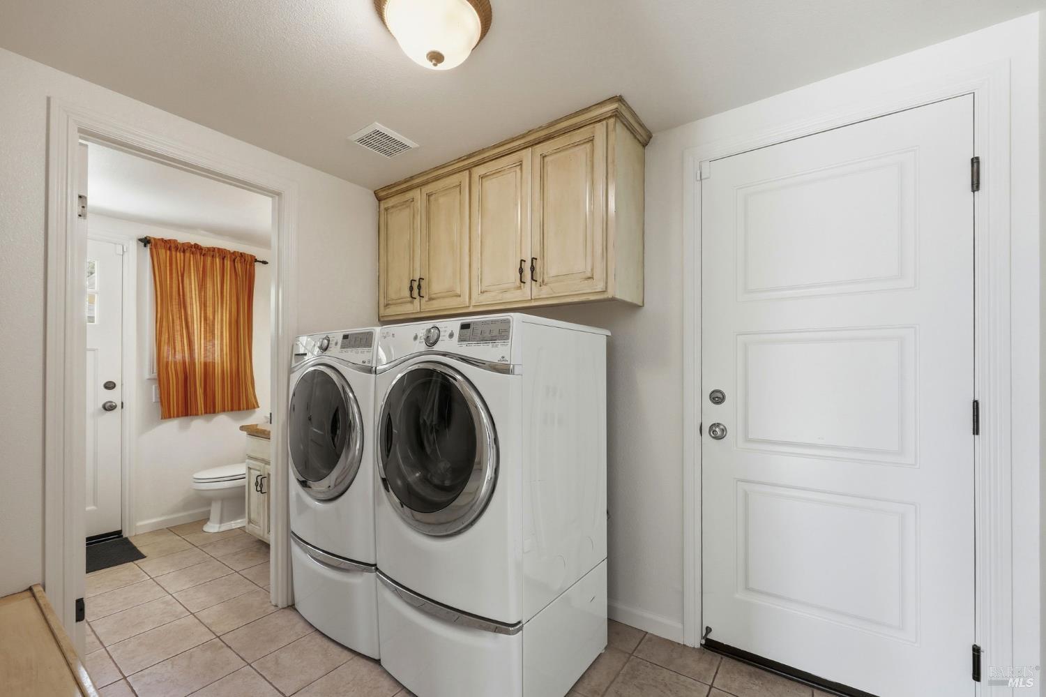 Property photo 35