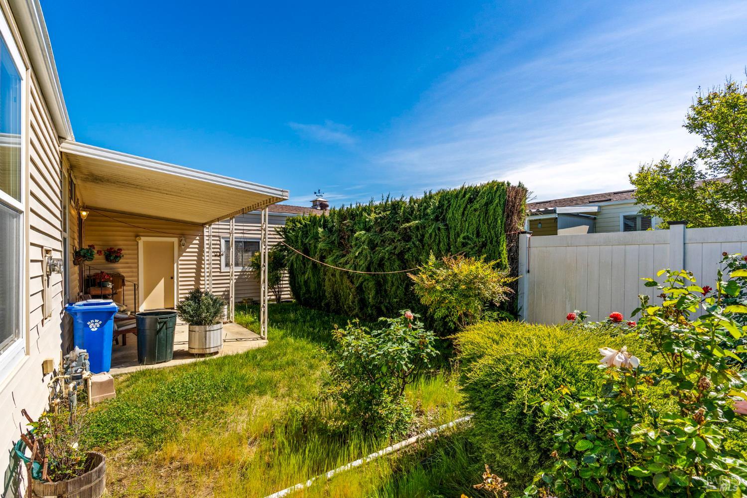Property photo 37