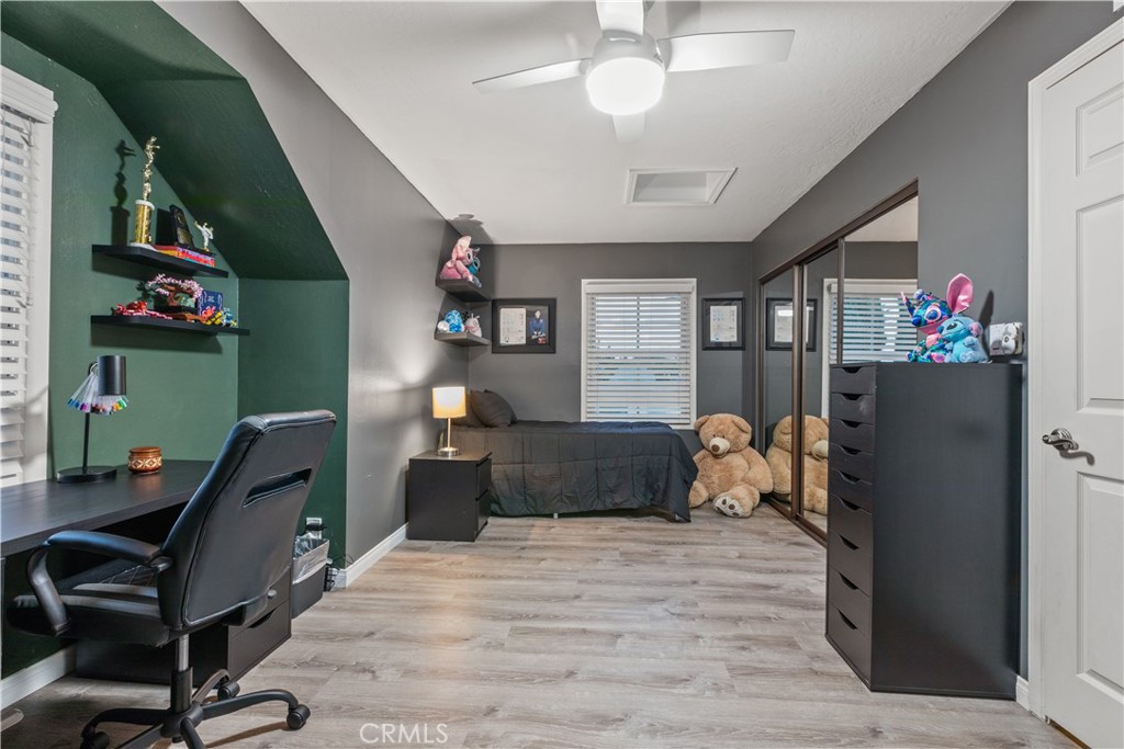Property photo 38