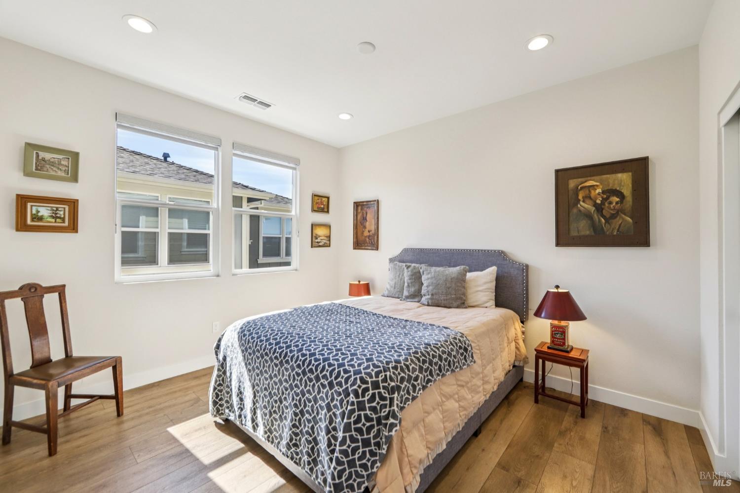 Property photo 38