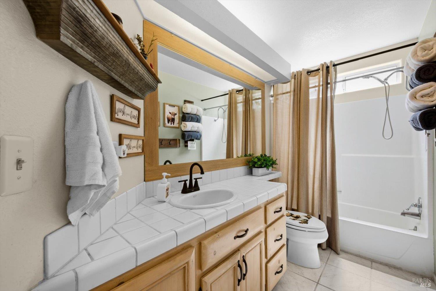 Property photo 35