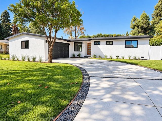 Property photo 37