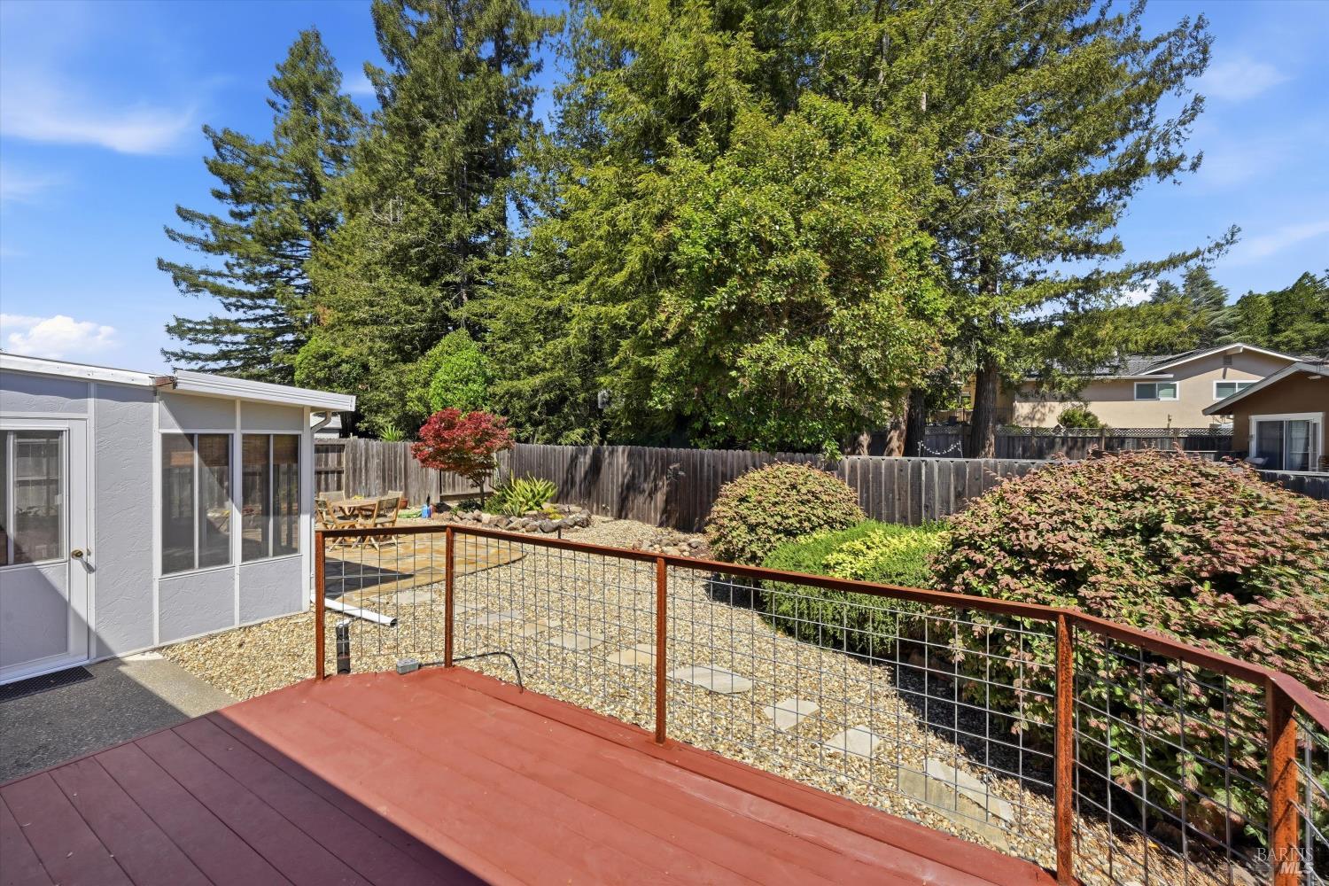 Property photo 32