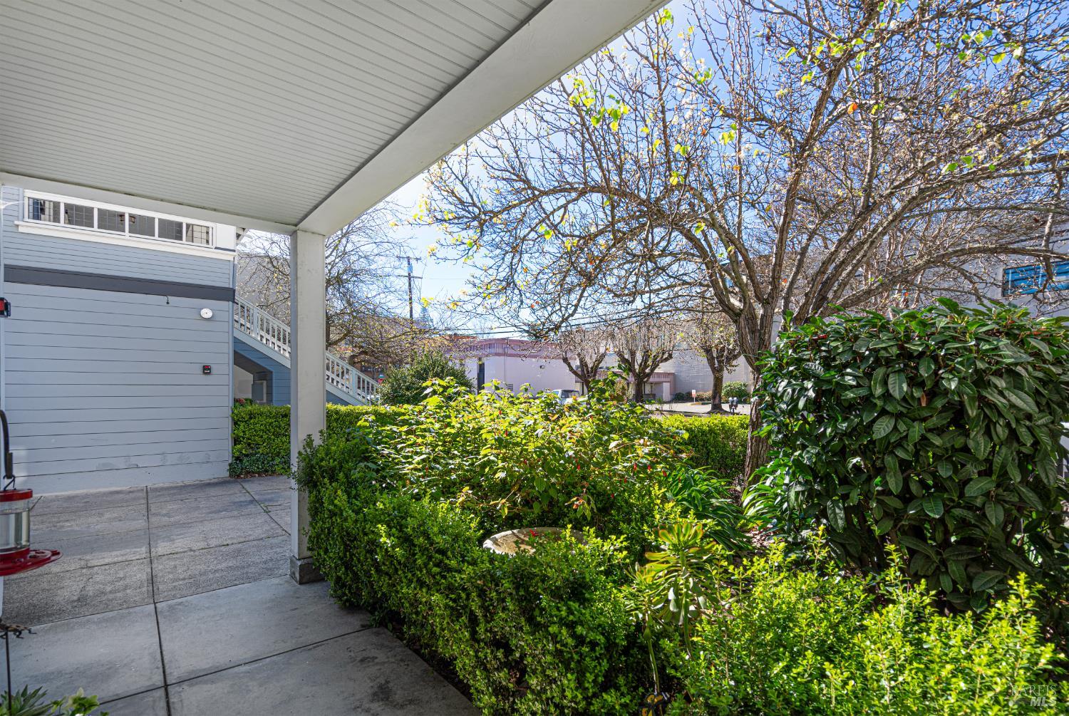 Property photo 38