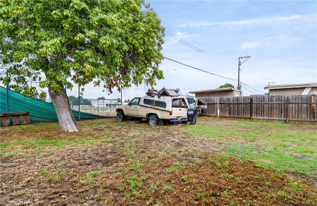 Property photo 32