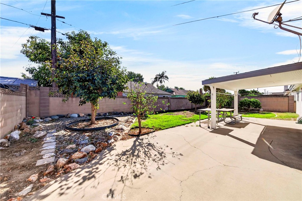 Property photo 43