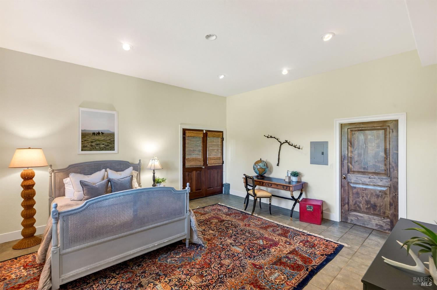 Property photo 35