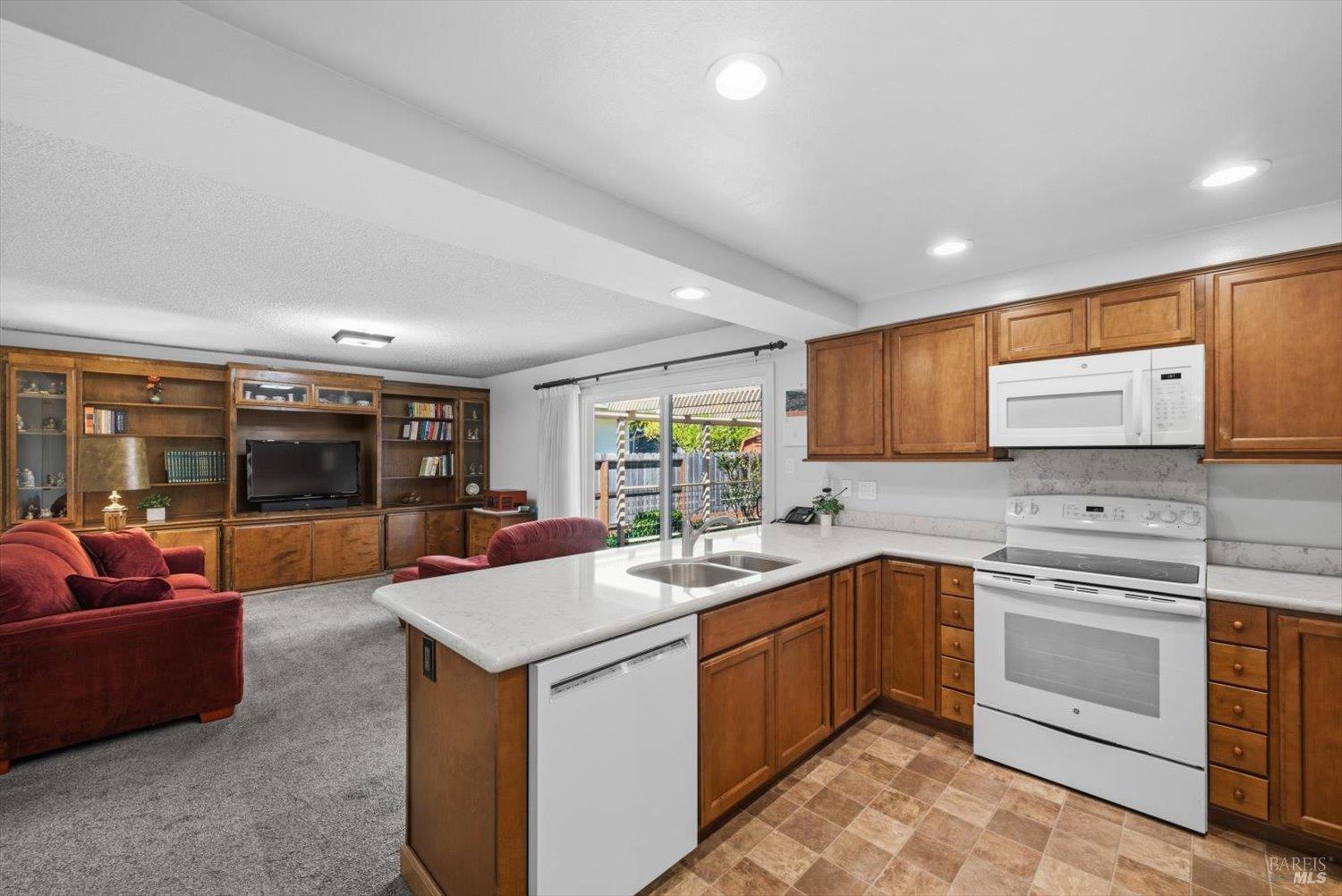 Property photo 23