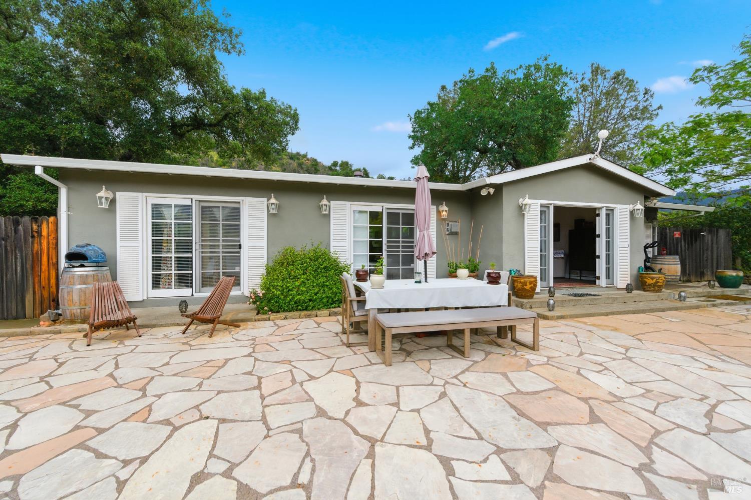 Property photo 25