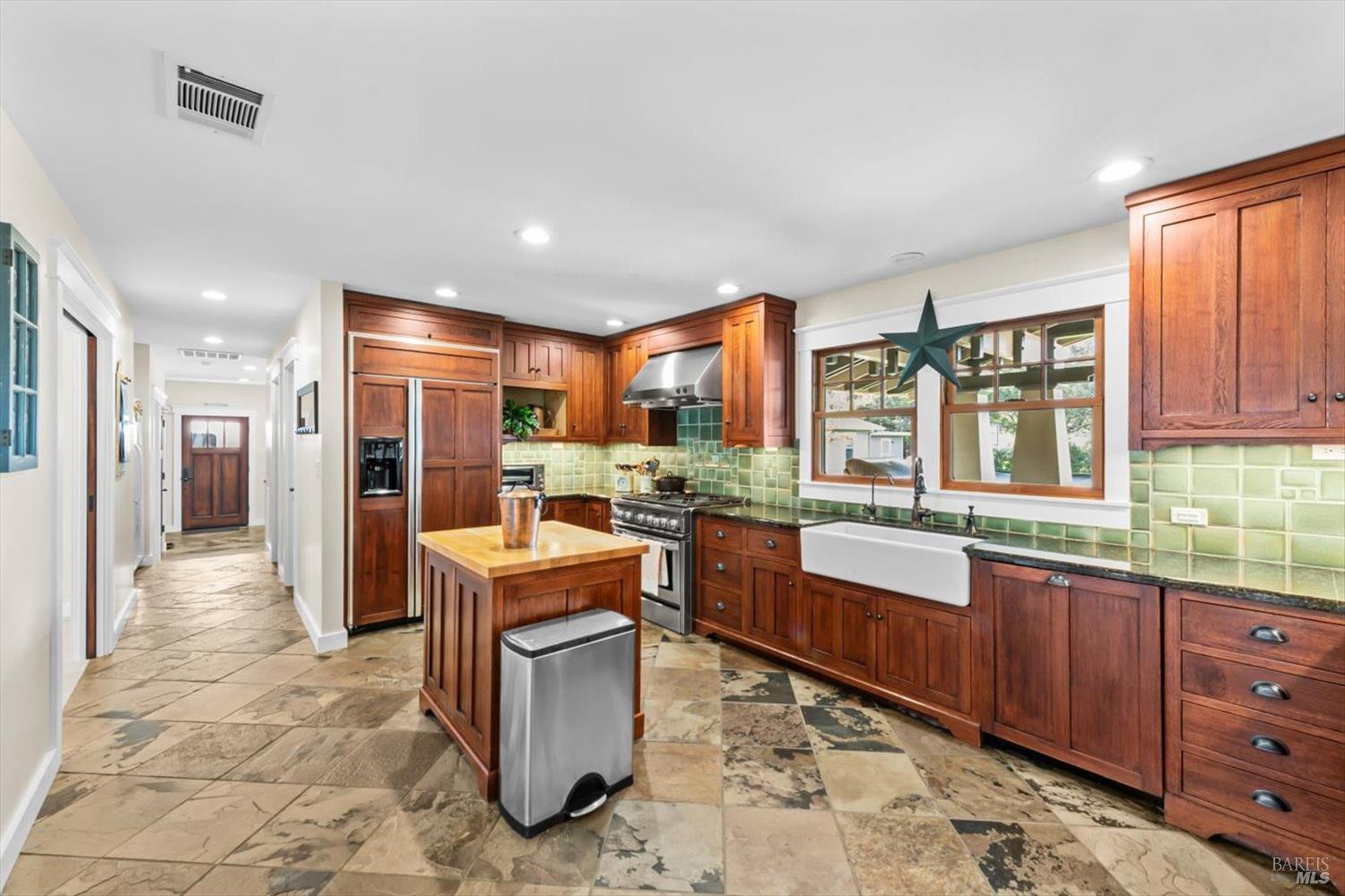Property photo 23