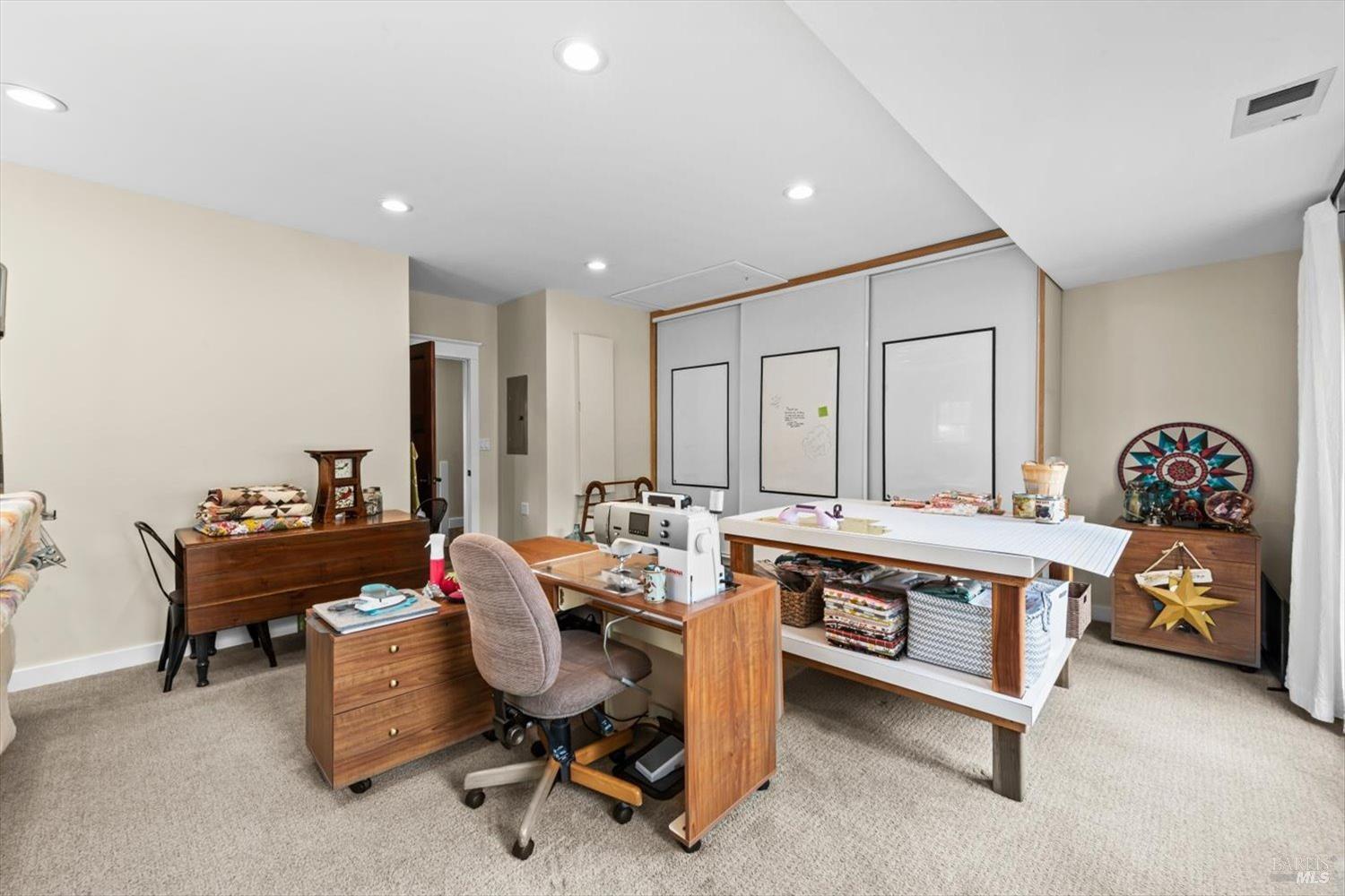 Property photo 50