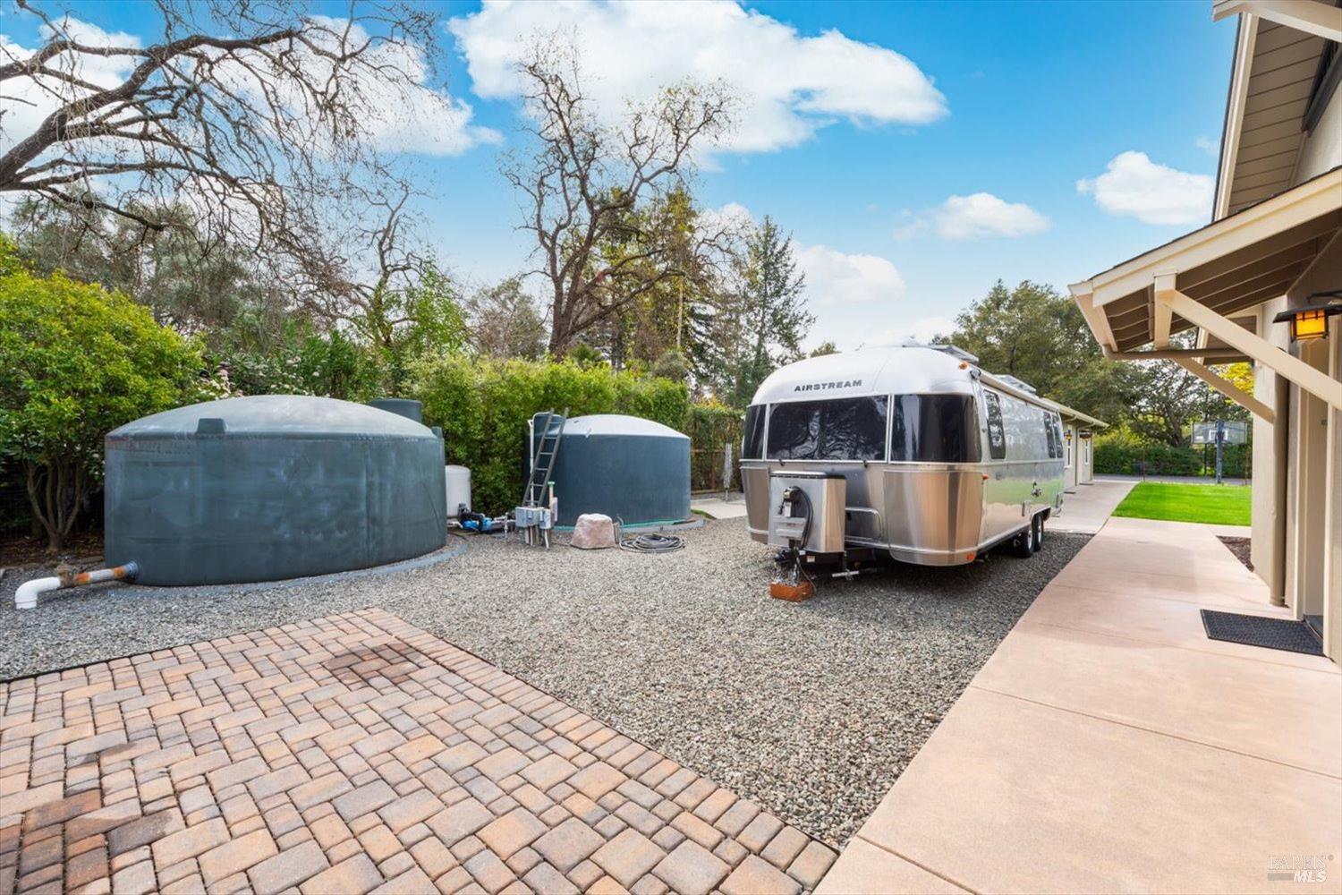 Property photo 51
