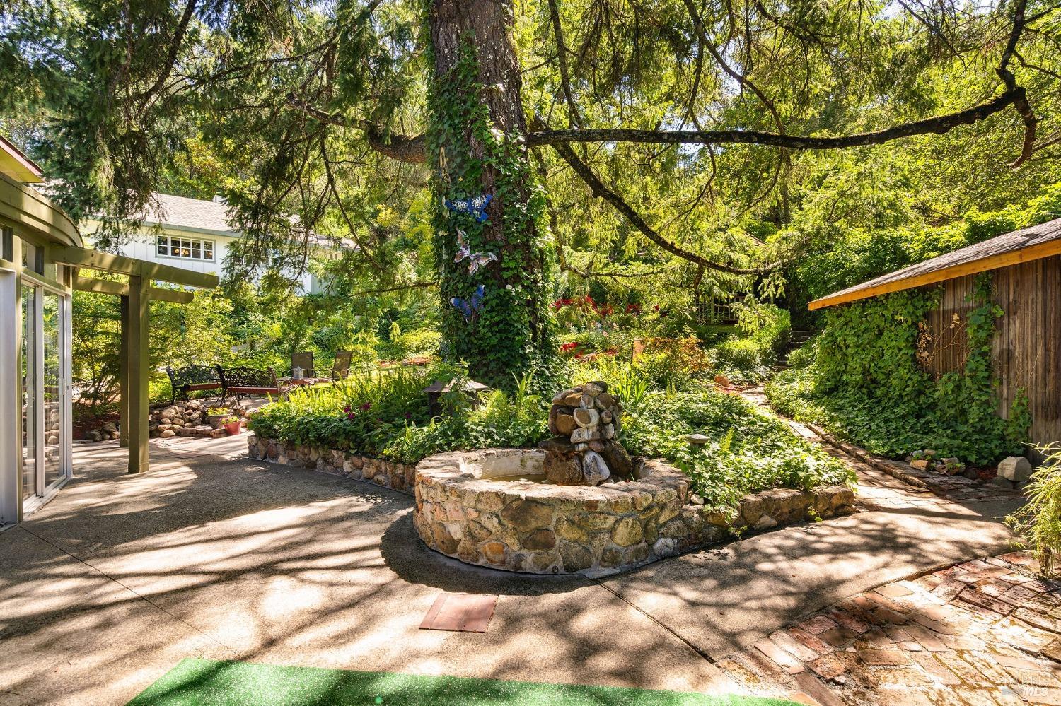 Property photo 32