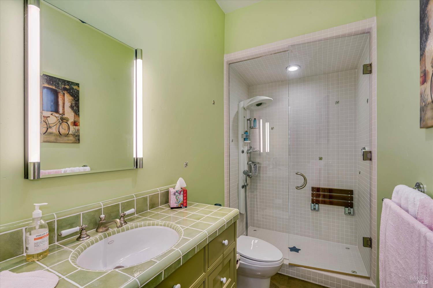 Property photo 32