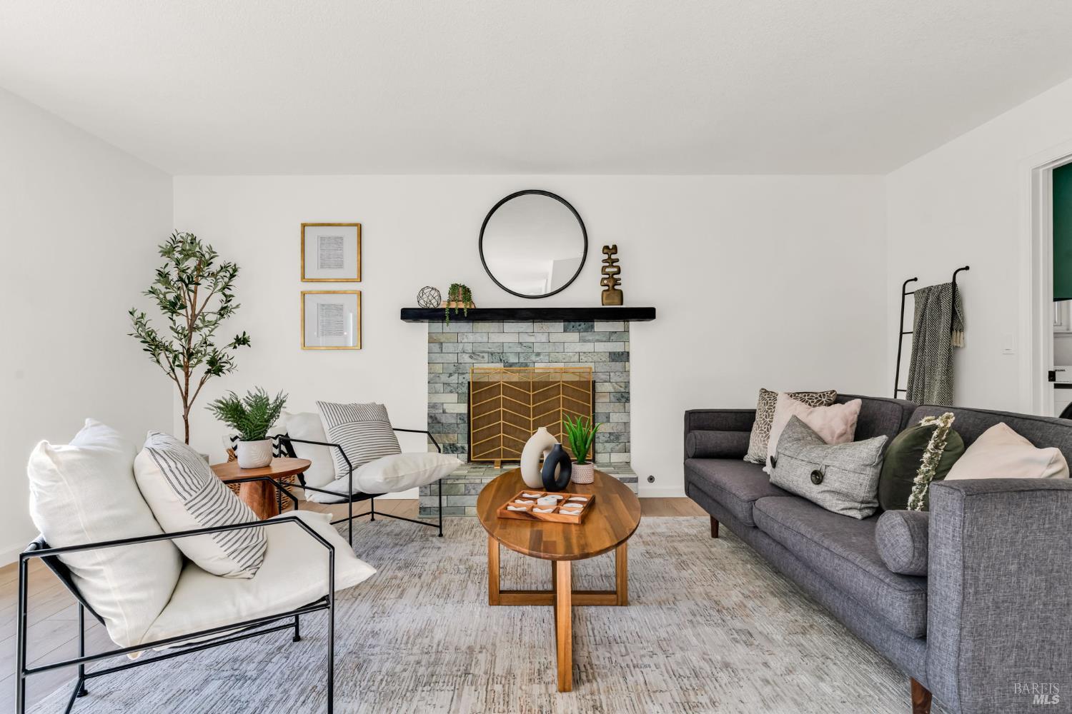 Property photo 25