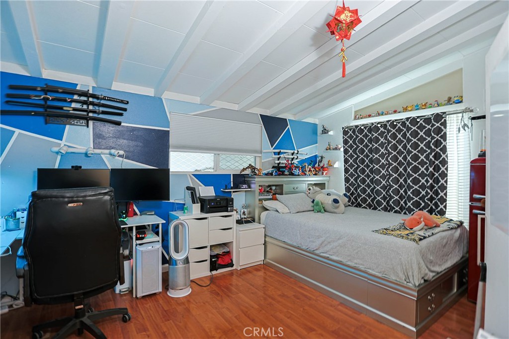 Property photo 37