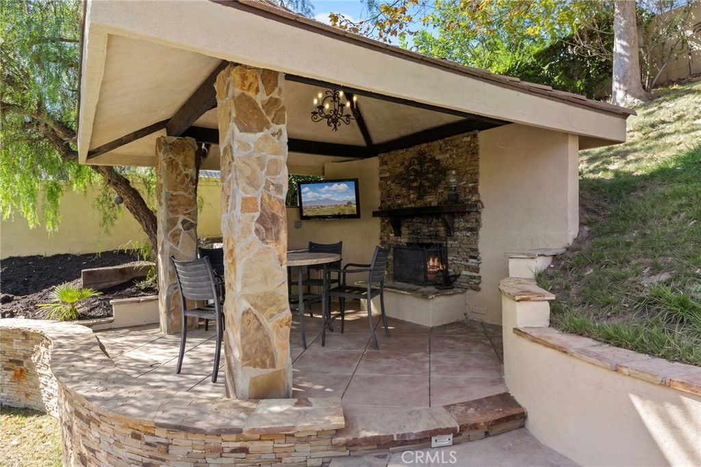 Property photo 32