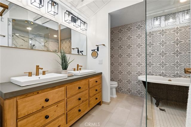 Property photo 46