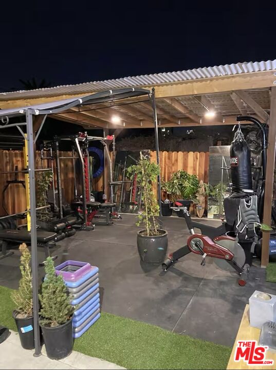 Property photo 23